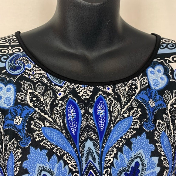 Dressbarn medallion BoHo Top cinched waist , size medium - Picture 3 of 8